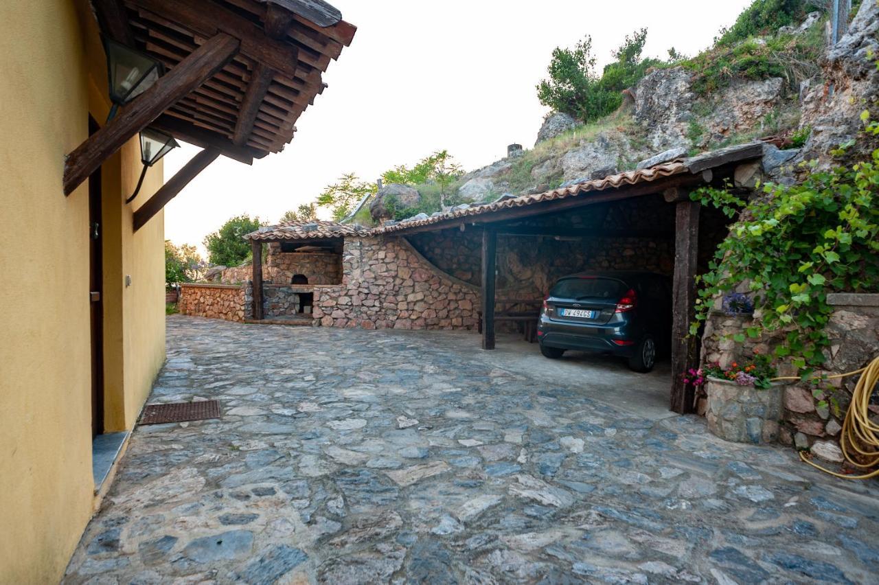 Azienda Agrituristica Le Terre Di San Leonardo Cetraro Exterior foto